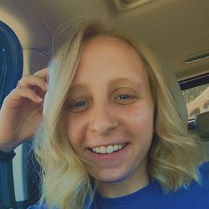 Meet your Posher, Alana